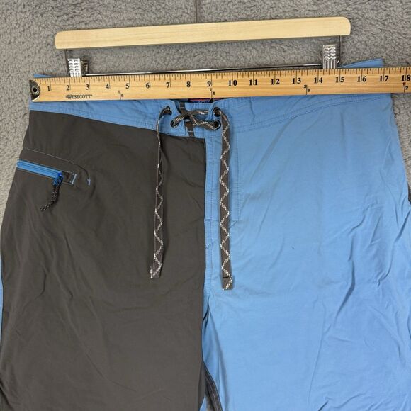 Patagonia Shorts Men’s 34 Grey Blue Stretch Boardshorts Beach Surf - Picture 2 of 7